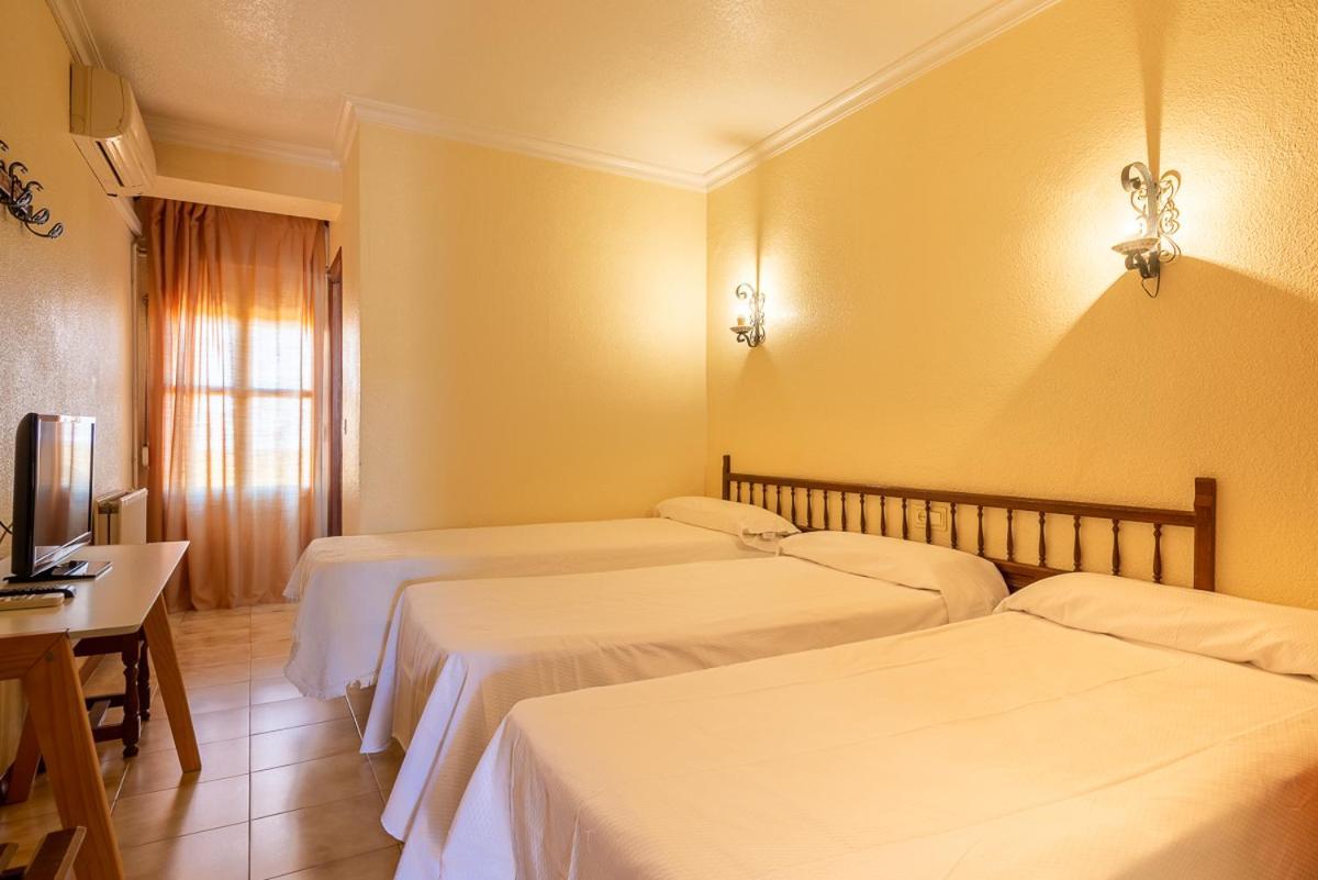 Mazagón Hostal Hilaria מראה חיצוני תמונה